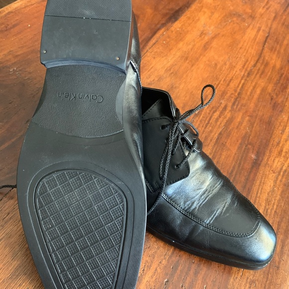❗️💲SALE💲❗️ Calvin Klein leather lace-up men’s shoes - Picture 2 of 4